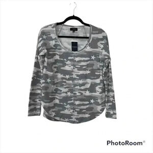 Lucky Brand Camo waffle knit thermal long sleeve top Small